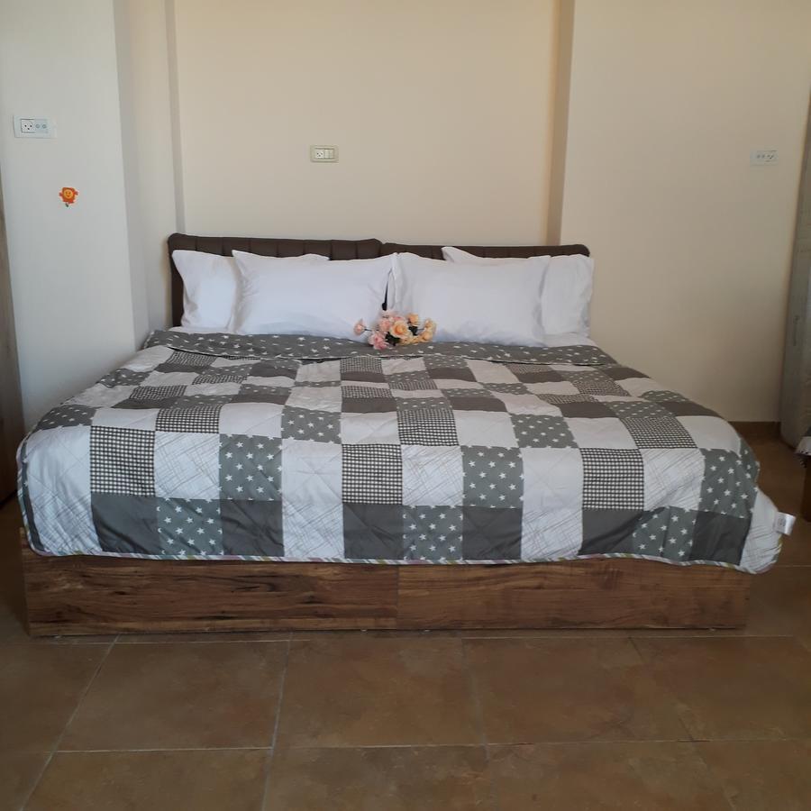 נצרת Royal Guest House מראה חיצוני תמונה